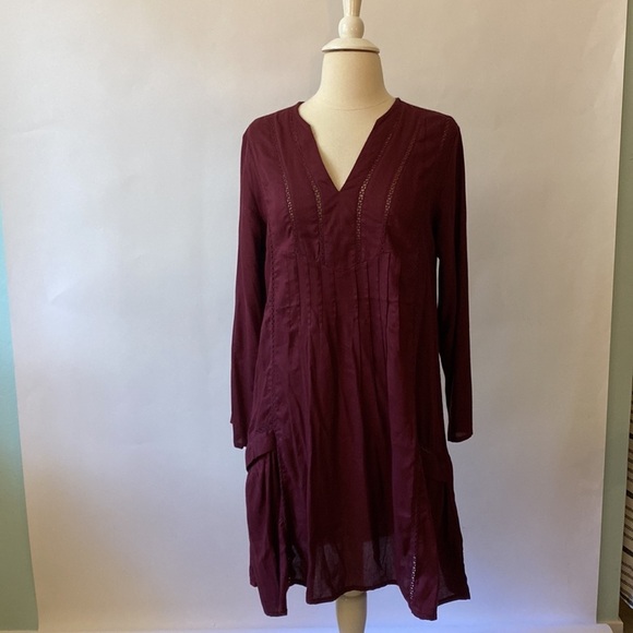 World Market Tiered Eyelet Dress Burgundy M #342 - Picture 1 of 13